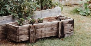Jardinière en bois